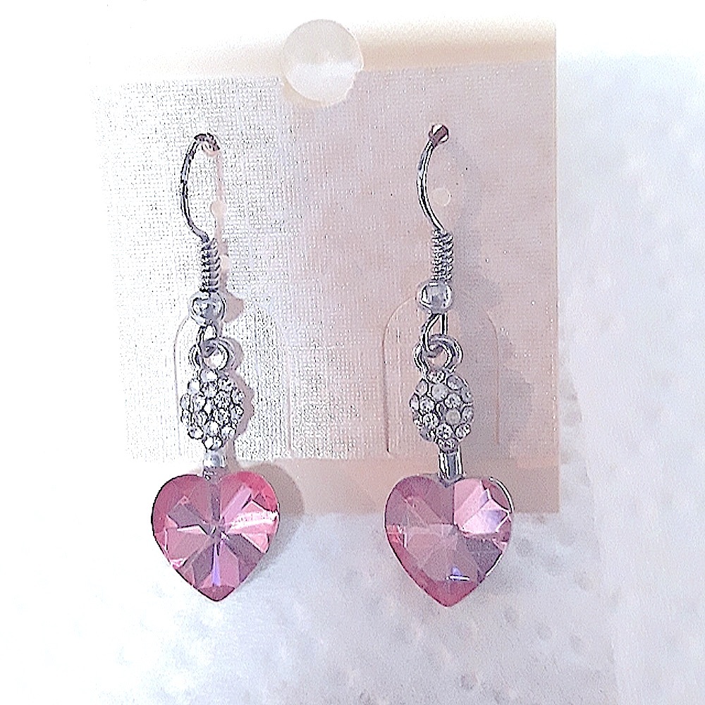NWT Crystal Pink Heart Dangle Earrings  NEW Stainless ear hooks NEW